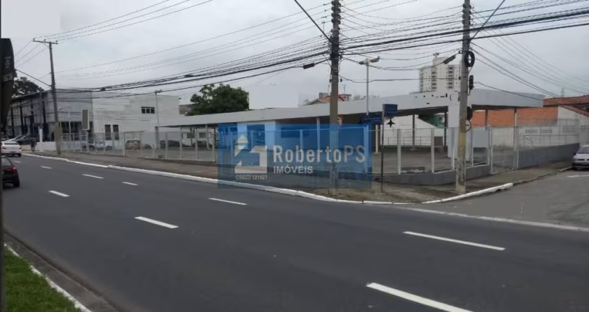 Aluga-se excelente ponto comercial de espetacular localização  próxima ao Center Vale Shoping  CTA de  frente para a rodovia Presidente Dutra.