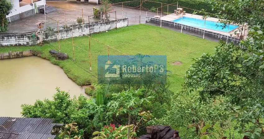 Vendo sitio de luxo no canto das águas em jacareí-sp: 3 quartos, 1 sala, 2 banheiros, 1 vaga de garagem, 28.000m² de área.