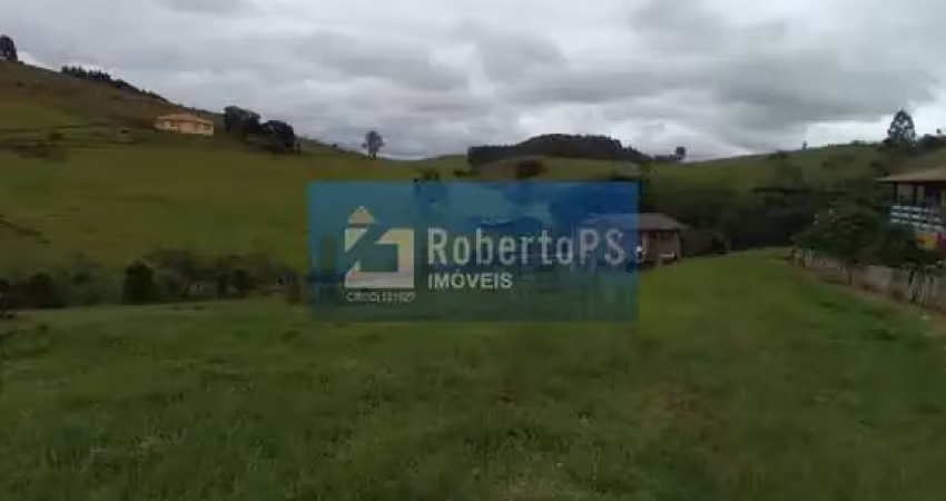 Vende-se fazenda roseta a 11 km do asfalto possui  casa sede e casas de colonos