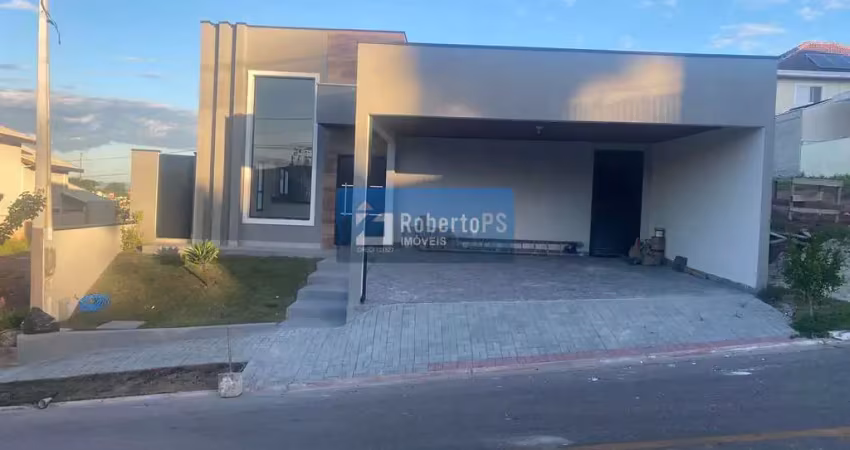 Casa linda com 3 dormitórios em condomínio em santana.