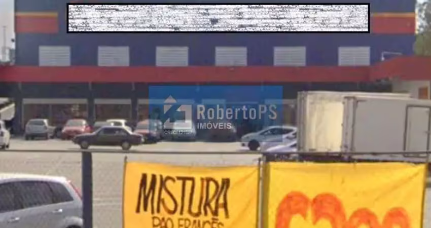 Galpão locado para atacadista em santana do paranaíba. contrato com locatário de 10 anos, fata sete para próxima renovação. e se quiser pode renovar, 20 30 anos, com garantia de valor de contrato. loc