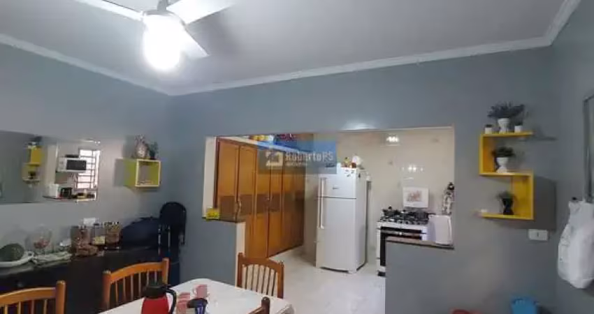 Casa em cidade morumbi, 2 dormitórios, 1 suíte, varanda gourmet, 3 vagas, garagem coberta.