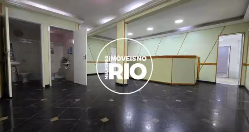 Casa comercial com 10 salas para alugar na Rua Alexandre Calaza, --, Vila Isabel, Rio de Janeiro