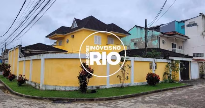 Casa em condomínio fechado com 3 quartos à venda na Rua Professor Santos Moreira, --, Vargem Pequena, Rio de Janeiro