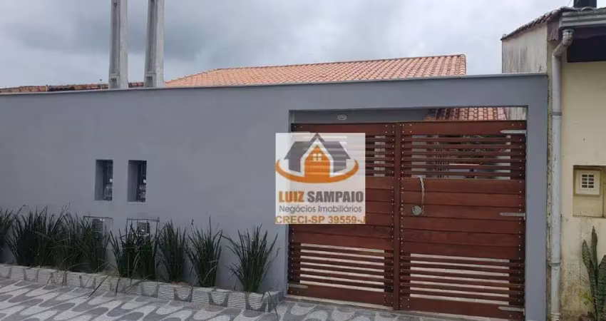 Casa nova com piscina, 2 dormitórios (1 suíte),  jd. magalhães