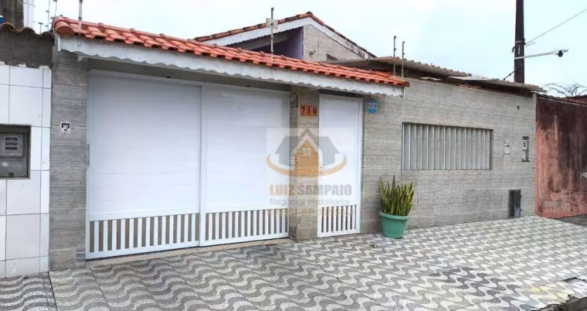Casa térrea, 3 dormitórios + edícula, piscina infantil, 300 metros baln. gaiovota