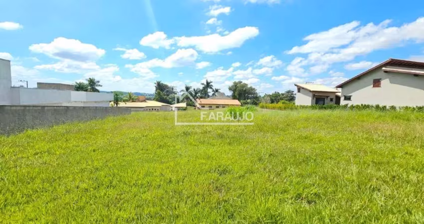 Terreno à venda em araçoiaba da serra com 865m², condomínio village da serra