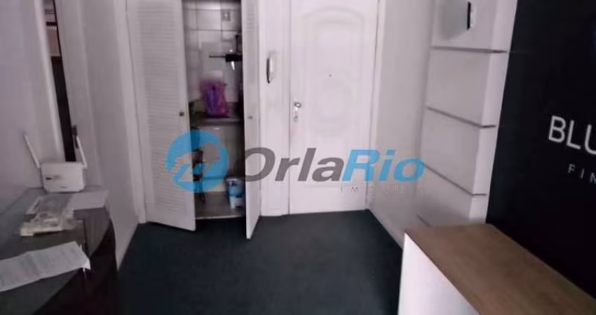 Sala comercial com 3 salas para alugar na Travessa do Ouvidor, Centro, Rio de Janeiro