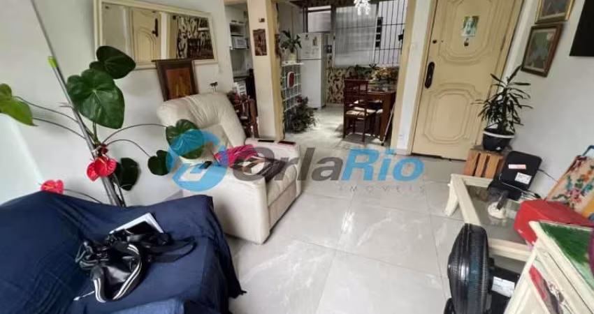 Apartamento com 2 quartos à venda na Rua Figueiredo Magalhães, Copacabana, Rio de Janeiro