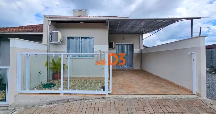 Casa em condomínio fechado com 2 quartos para alugar no Badenfurt, Blumenau 