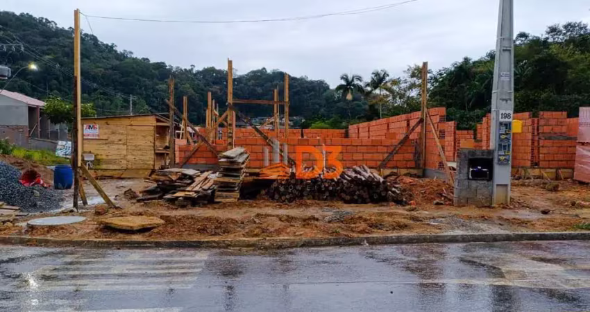 Casa com 2 quartos à venda no Velha Central, Blumenau 