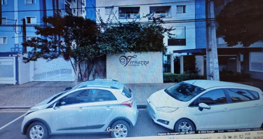 Apartamento com 2 quartos para alugar na Rua Amador Bueno, Vila Ipiranga, Londrina