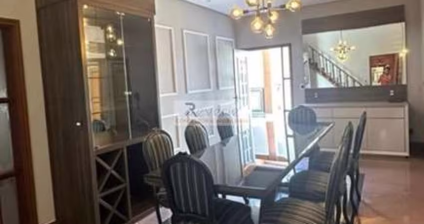 Casa de luxo em condomínio: 5 quartos, 3 suítes, 4 banheiros, 3 vagas de garagem em Indaiatuba-SP, bairro Aqui Se Vive, 362,00 m².