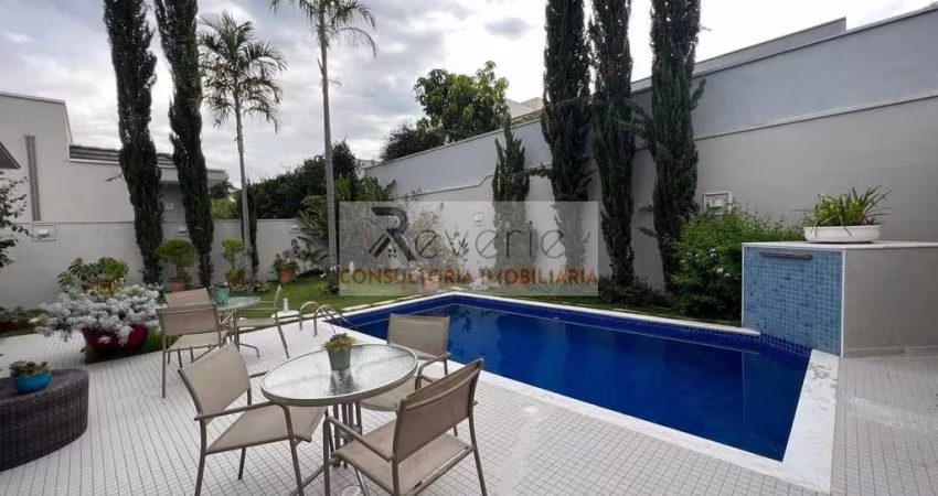 Casa de Luxo em Condomínio à Venda em Indaiatuba-SP: 3 Quartos, 3 Suítes, 5 Banheiros, 1 Sala, 4 Vagas, 258,00 m².