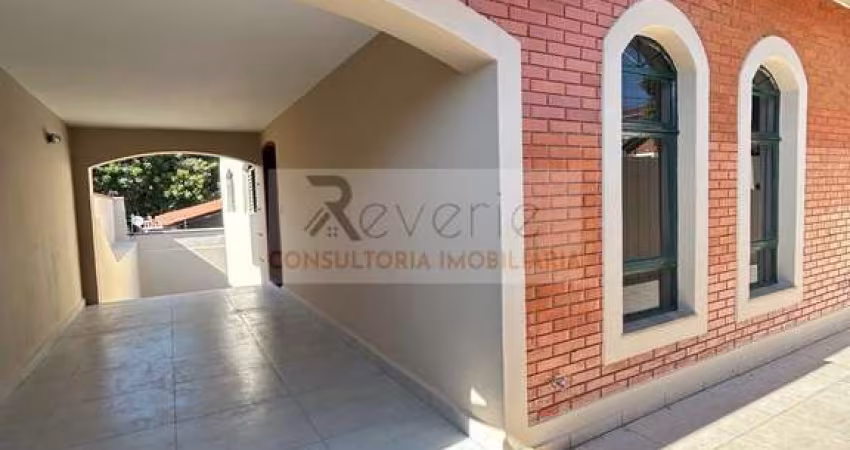 Casa para locação em Indaiatuba-SP, Jardim Pompéia: 3 quartos, 1 suíte, 1 sala, 2 banheiros, 2 vagas, 180m²!