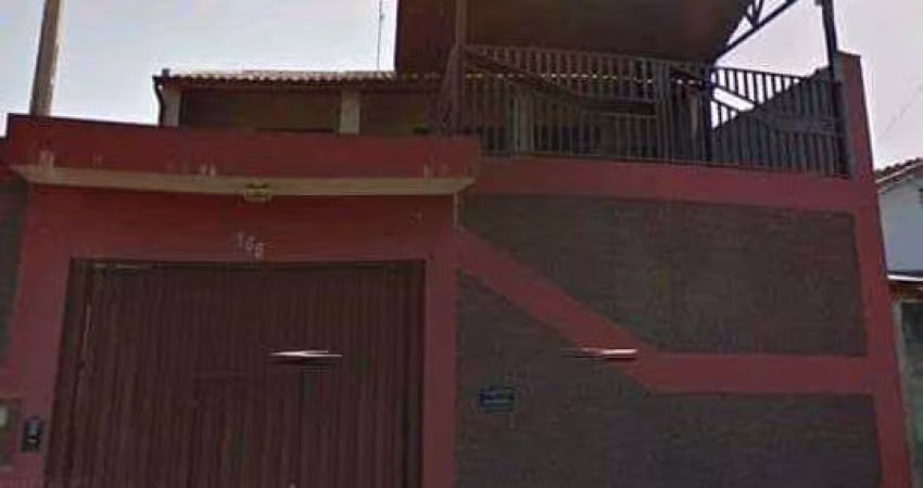 Sobrado para Venda em Caçapava, Vila Menino Jesus, 4 dormitórios, 1 suíte, 4 banheiros, 4 vagas