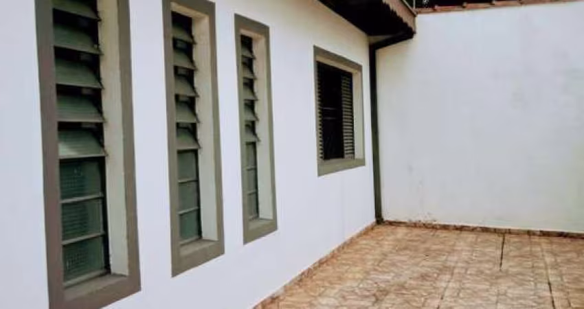 Casa para Venda em Taubaté, Vila Areao, 2 dormitórios, 1 banheiro, 3 vagas
