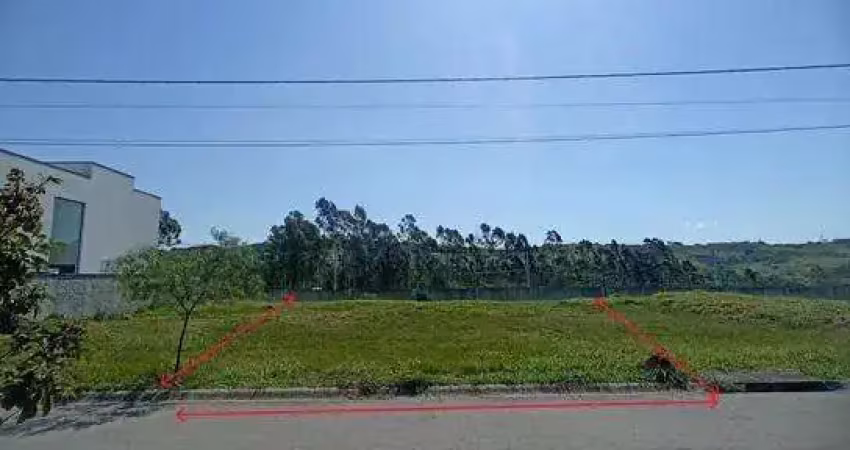 Terreno à venda no Vale dos Cristais, Taubaté 