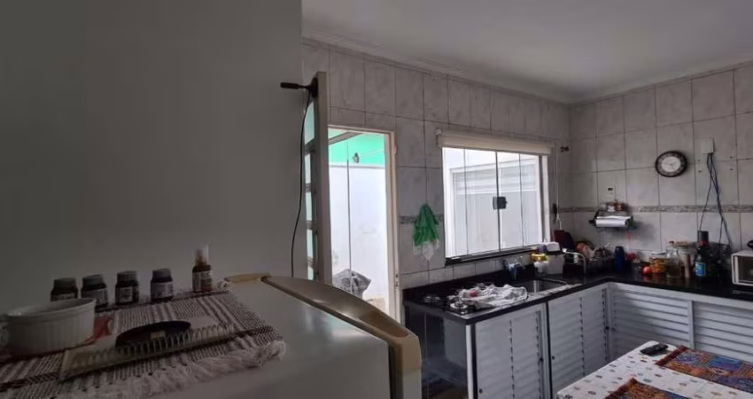 Casa para Venda em Taubaté, Vila São José, 3 dormitórios, 3 banheiros, 1 vaga