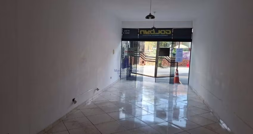 Pontocomercial no Centro de Taubaté-SP: 1 sala, 1 banheiro, 1 cozinha e 1 vaga, 39m². Ideal para negócios de sucesso!