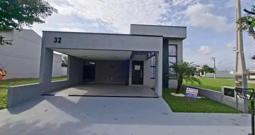 Casa em Condomínio para Locação em Taubaté-SP, 3 quartos, 1 suíte, 1 sala, 3 banheiros, 2 vagas de garagem, 170m² no Parque São Cristóvão.