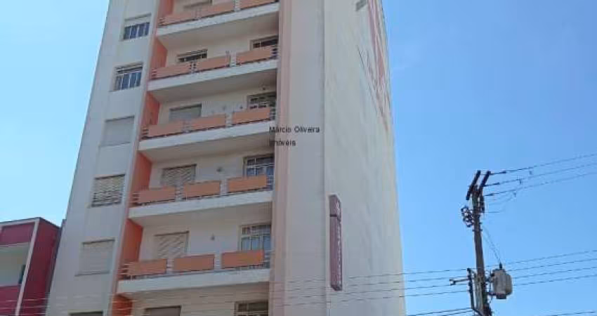 Apartamento à venda no Centro de Taubaté-SP: 2 quartos, 2 salas, 2 banheiros, 114 m² de área. Venha conferir!