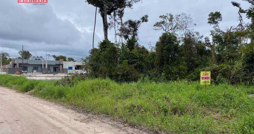 Terreno com 732m²