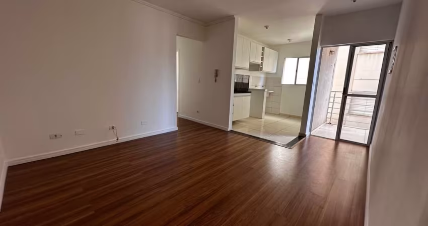 Apartamento Térreo Reformado para Locação – Parque Universitário, Americana/SP 