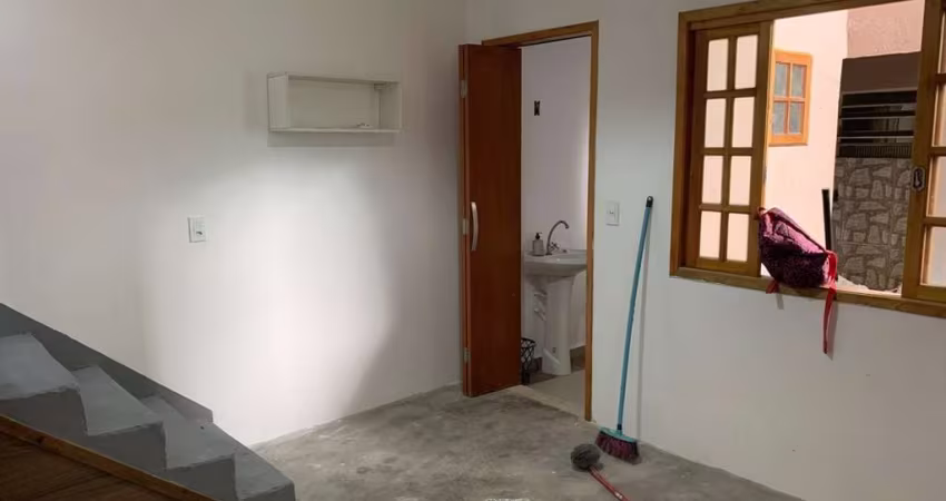 Excelente Sobrado para locação, 60 metros, 2 dormitórios, 2 banheiros-  Picanço, Guarulhos, SP