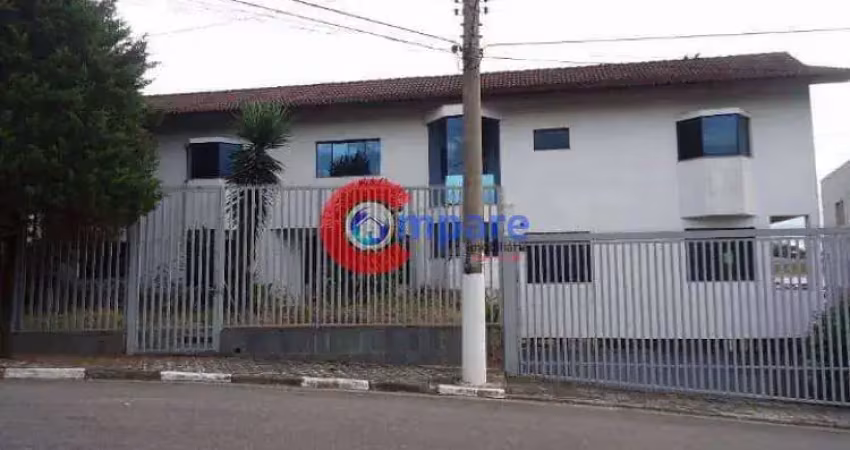 Casa com 5 quartos para alugar na Rua Sergio Saleh Riman, 88, Arujá Center Ville, Arujá