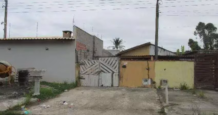 Casa à venda na AVENIDA ANTONIO BENEDITO PATUCCI, Itaóca, Mongaguá