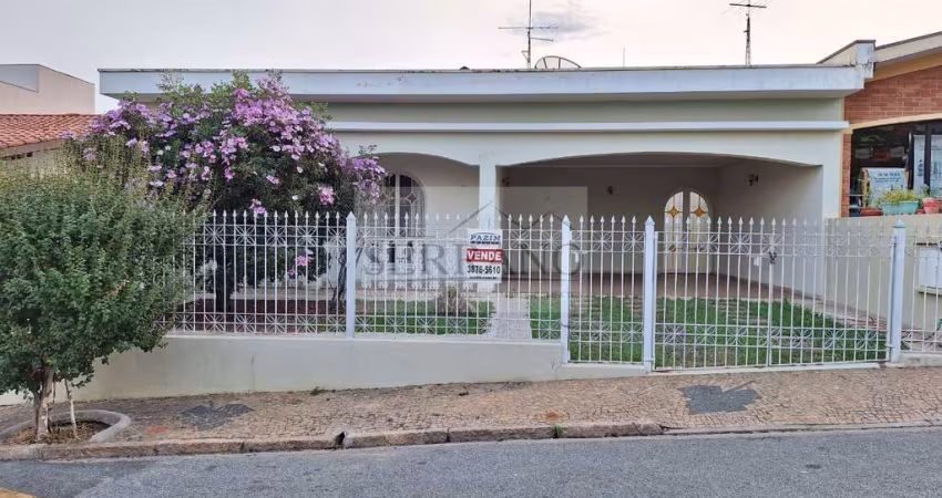 Casa à venda em Vinhedo-SP: 3 quartos, 1 suíte, 2 salas, 2 banheiros, 3 vagas de garagem, 231m² - Nova Vinhedo!