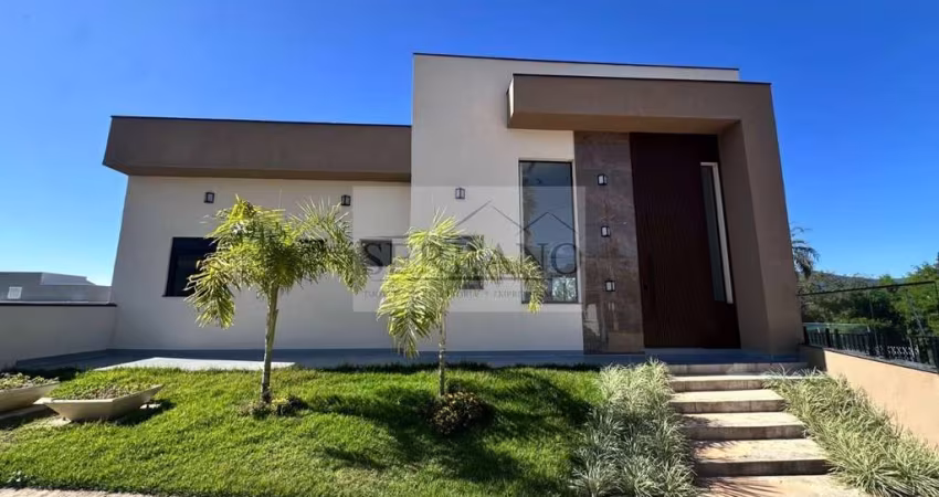 Casa em Condomínio de Luxo em Jundiaí-SP: 3 Quartos, 2 Suítes, 7 Vagas, 236m² - Imperdível!