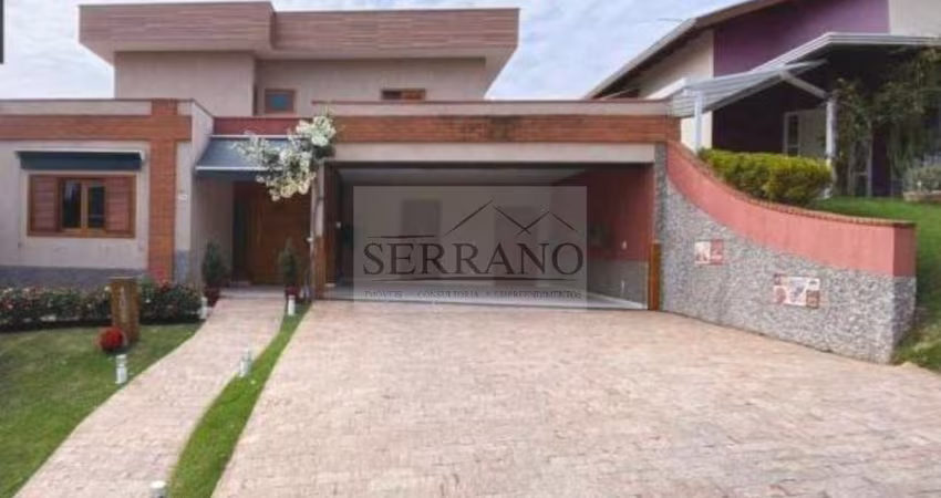 Luxuosa Casa em Condomínio à Venda em Vinhedo-SP, no Bairro Pinheirinho: 5 quartos, 5 suítes, 3 salas, 6 banheiros, 4 vagas, 298m².