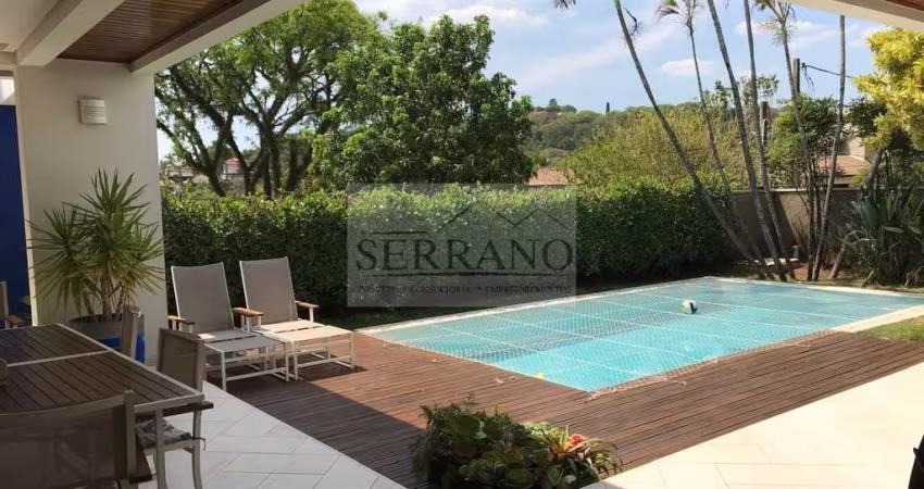 Luxuosa casa em condomínio para locação em Vinhedo-SP, bairro Marambaia: 3 quartos, 3 suítes, 3 salas, 4 banheiros, 7 vagas, 400m².