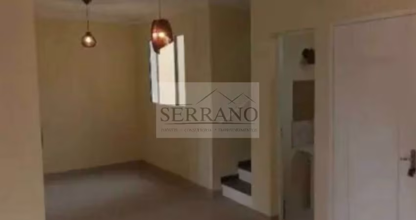 Aluguel de Casa em Condomínio, com 2 Suítes em Valinhos-SP, Bairro Ortizes: 2 Quartos, 1 Sala, 3 Banheiros, 2 Vagas, 92m²