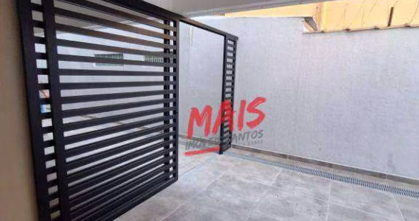Casa em condominio com piscina com quintal e churraqueira - 2 vagas