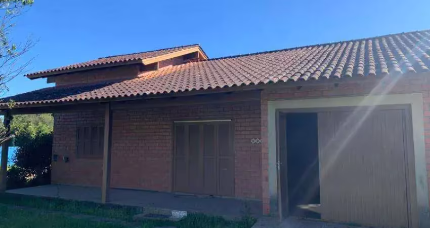 Casa com 2 quartos para alugar no Águas Claras, Viamão 