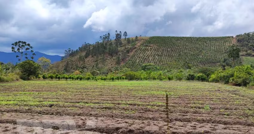 Terreno à venda no Granja Mafra, Teresópolis 