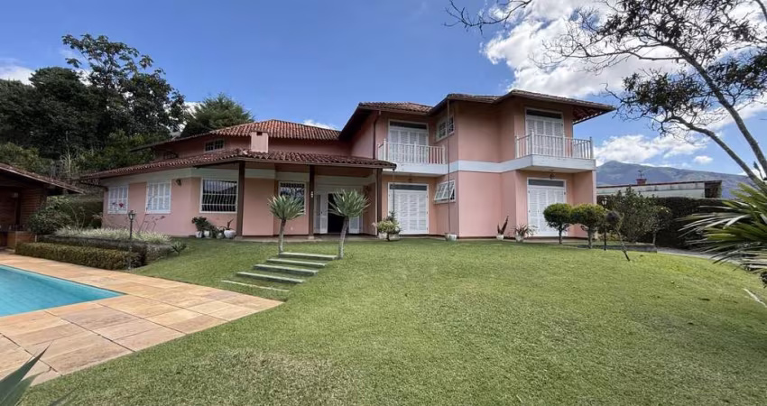 Casa em Condomínio para Venda em Teresópolis, Albuquerque, 6 dormitórios, 4 suítes, 6 banheiros, 4 vagas