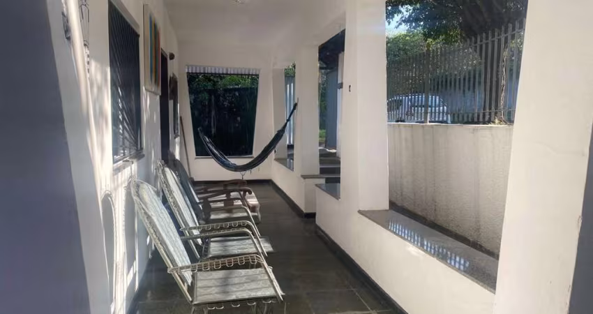 Sítio para Venda em Guapimirim, Vale das Pedrinhas, 3 dormitórios, 2 suítes, 1 banheiro, 3 vagas