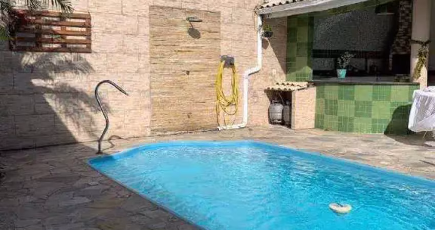 Casa com 3 dormitórios/suíte/closet - aceito permuta - serraria, são josé sc