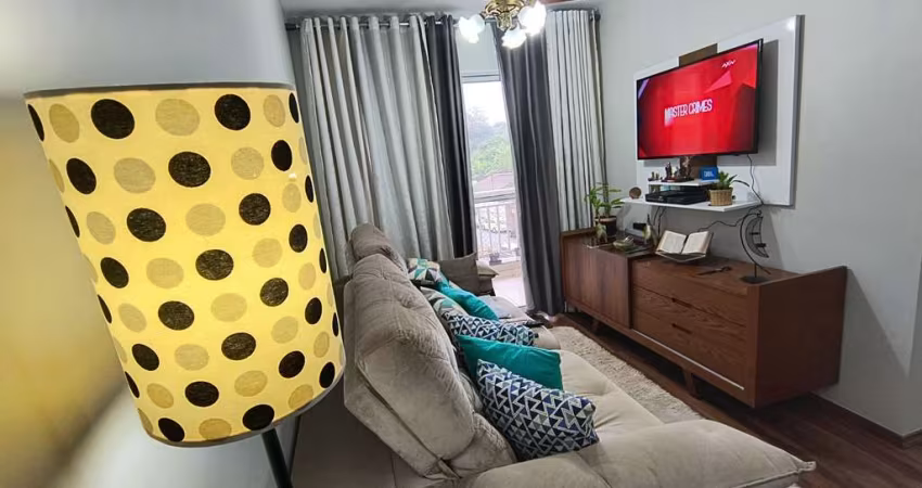 Apartamento - Padrão, para Venda em Taboão da Serra/SP