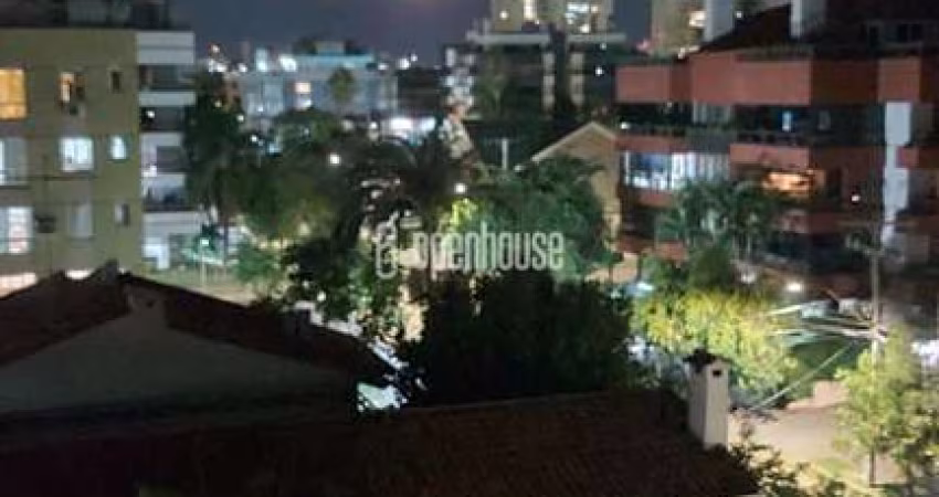 Apartamento com 135 m2 3 dormitórios 2 Vagas