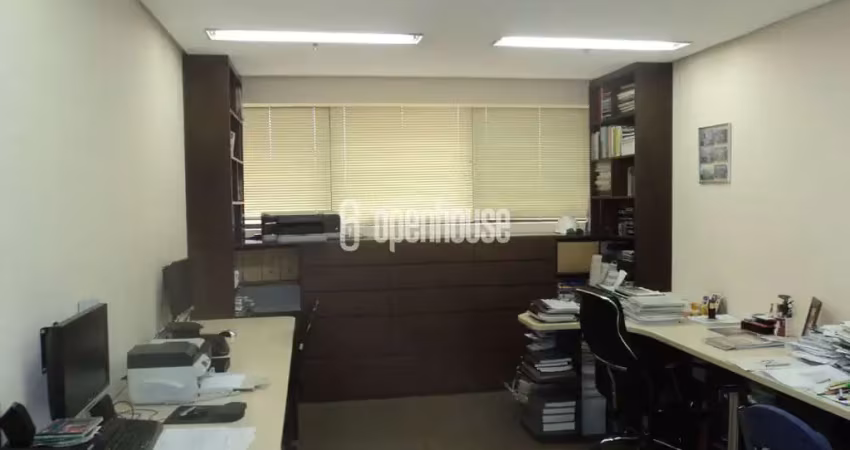 Sala comercial à venda na Avenida Carlos Gomes, 1200, Auxiliadora, Porto Alegre
