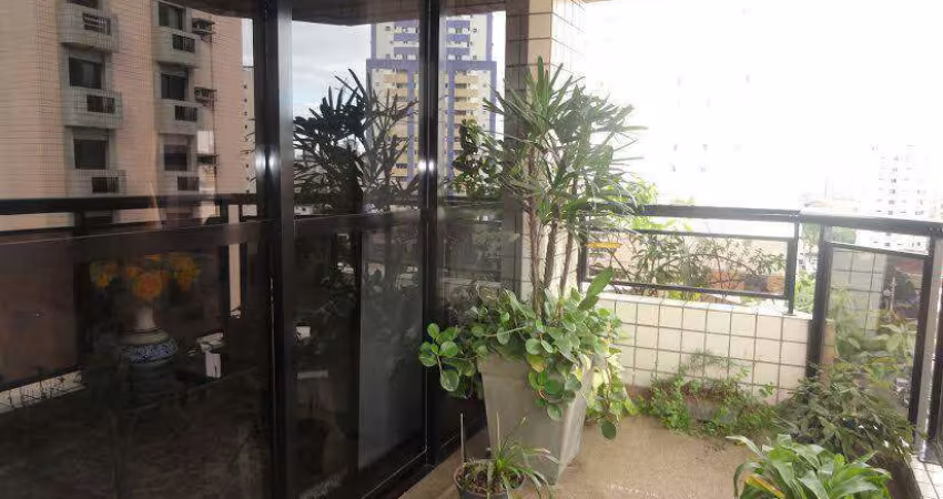 Apartamento residencial à venda, Boqueirão, Santos.