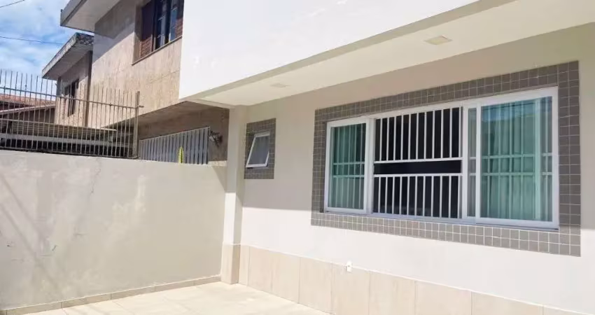 Casa com 3 quartos à venda na Rua Morvan Dias de Figueiredo, Marapé, Santos