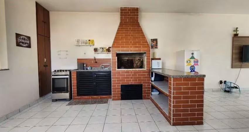 Casa no embaré, triplex, 6 quartos, 2 vagas, churrasqueira