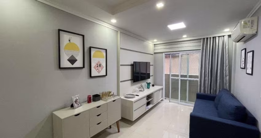 Apartamento com 2 dormitórios à venda, 57 m² por R$ 420.000,00 - Vila Matias - Santos/SP