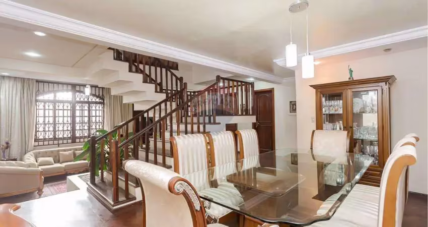 Sua nova história começa aqui: elegância e conforto no coração do guabirotuba!